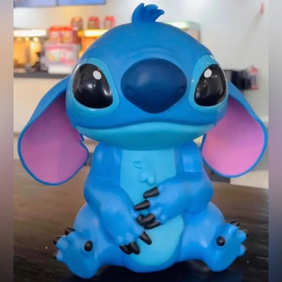 Stitch Popcorn Bucket - Picture 2 of 3